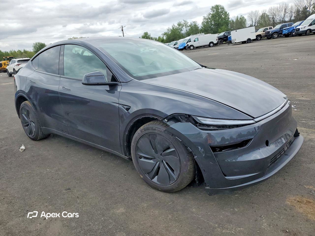Tesla Model Y 2026