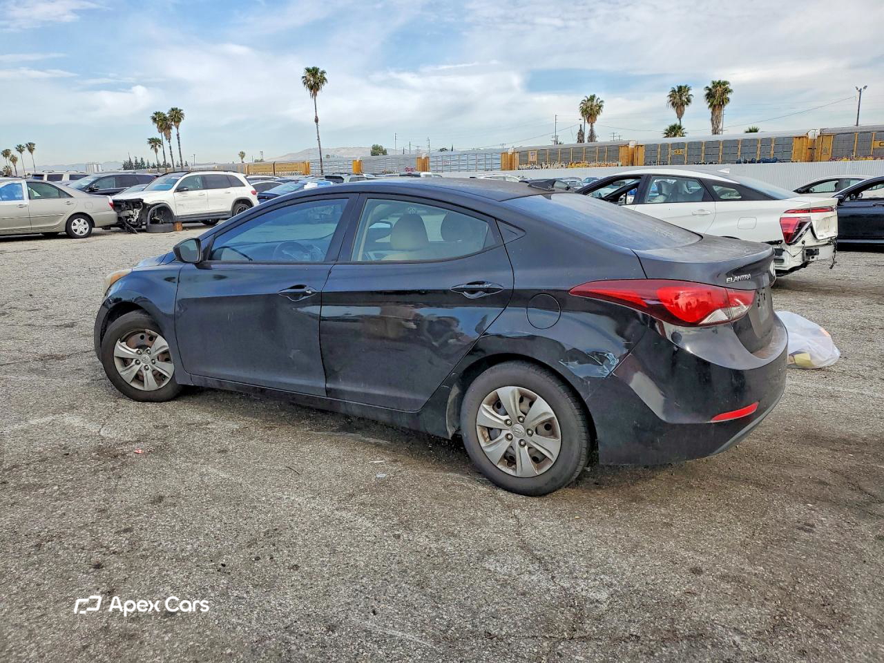 Hyundai Elantra 2016