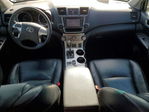 Toyota Highlander 2013