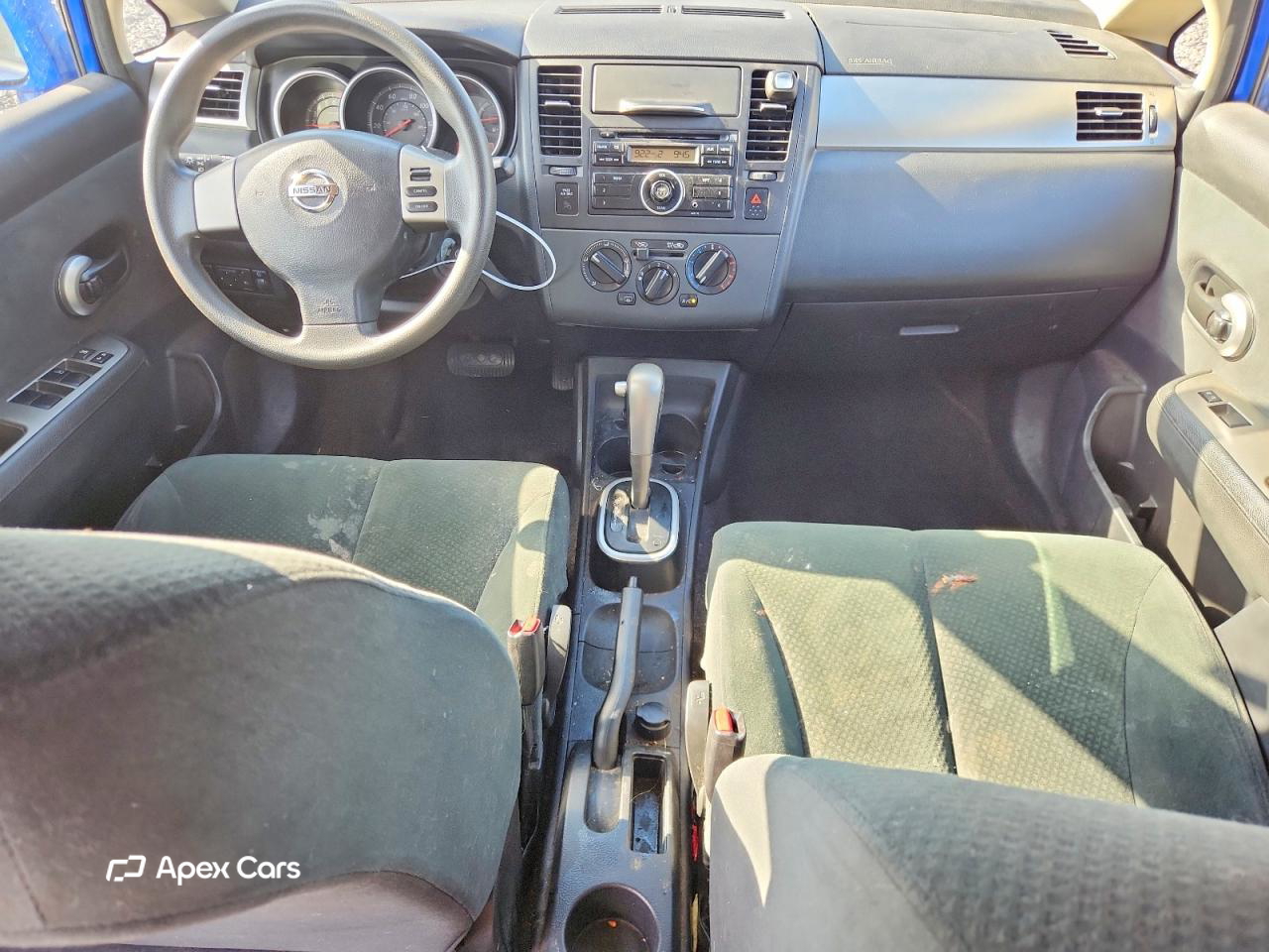 Nissan Versa 2012