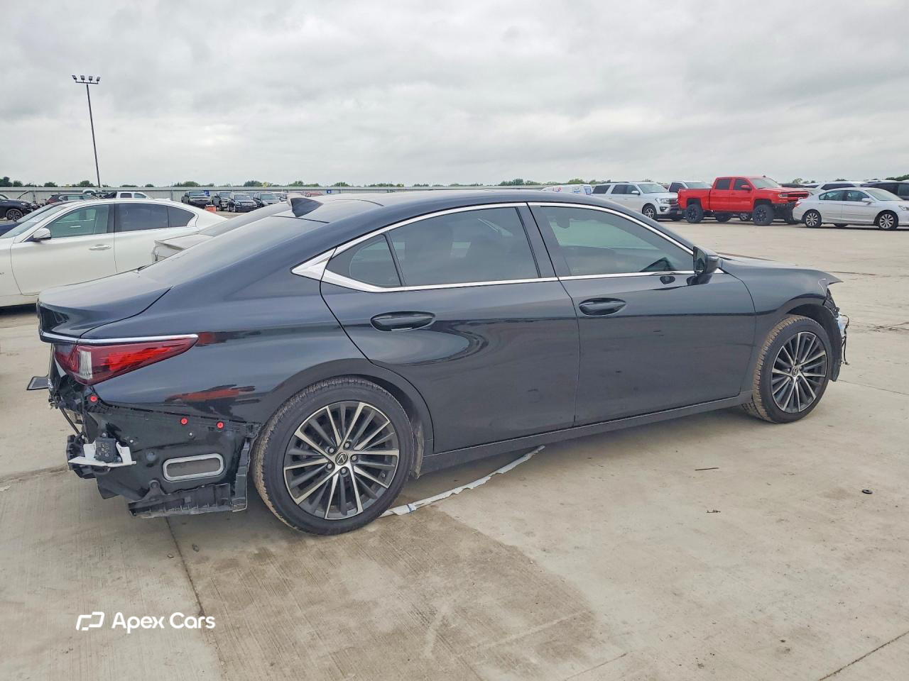 Lexus ES 2022