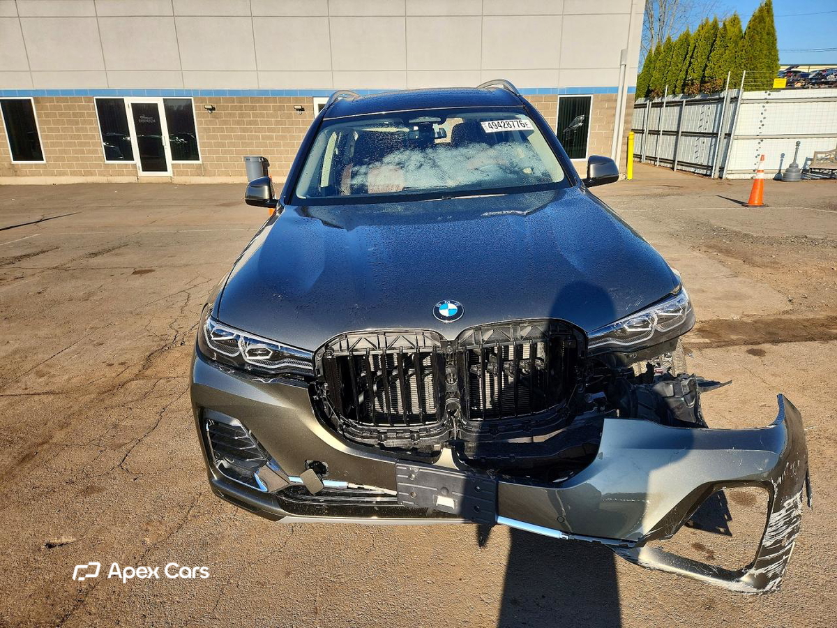 BMW X7 2022