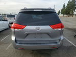 Toyota Sienna 2011