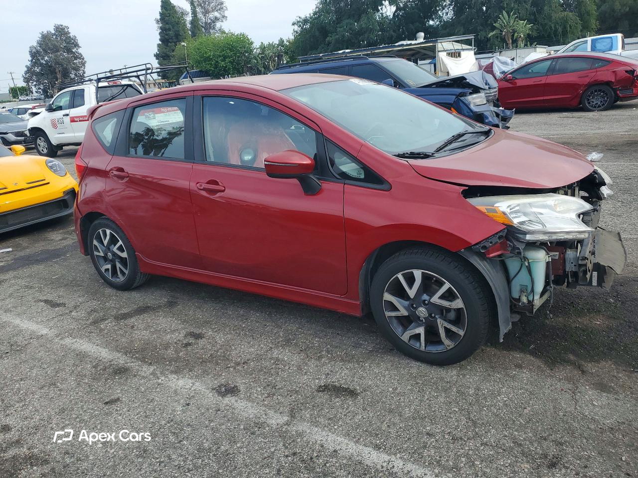 Nissan Versa 2015