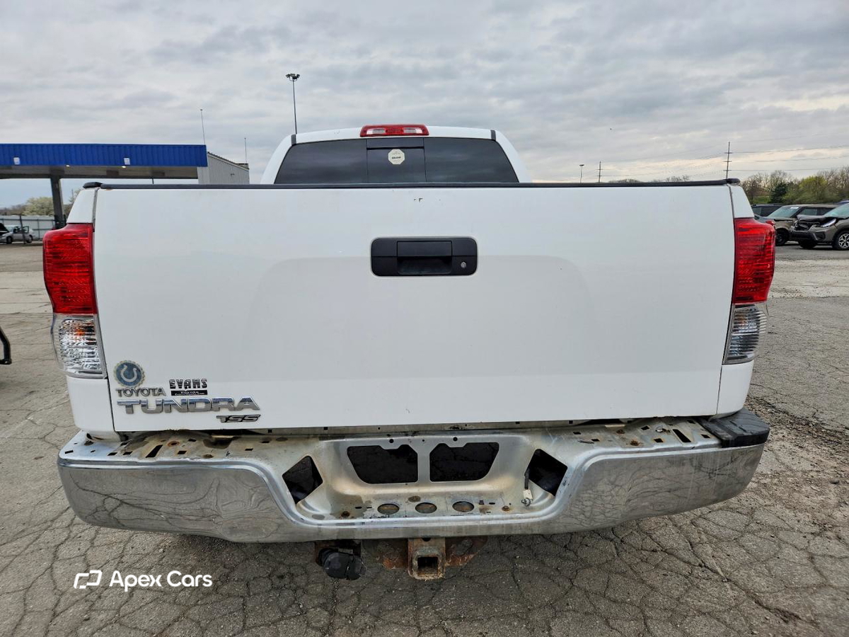 Toyota Tundra 2013