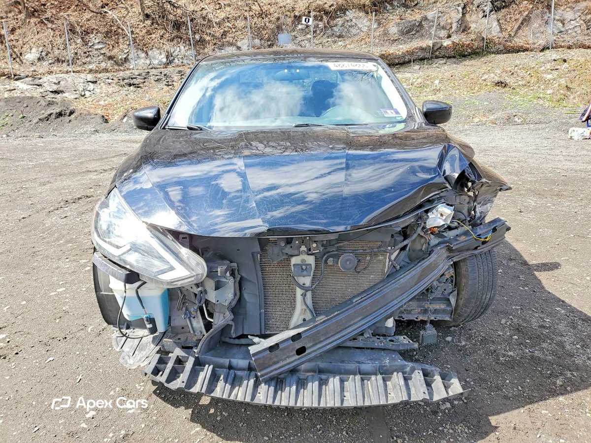 Nissan Sentra 2019