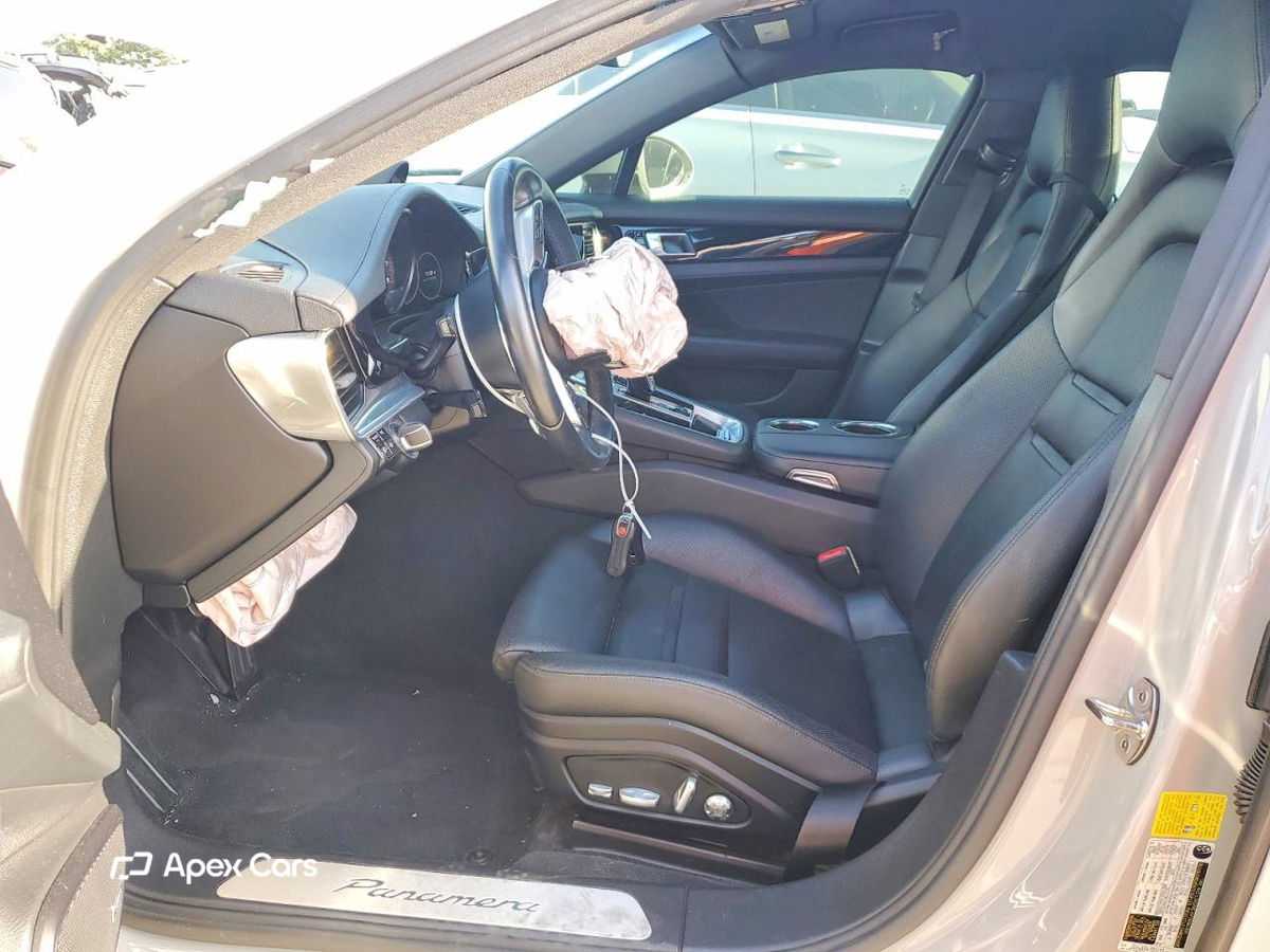 Porsche Panamera 2018