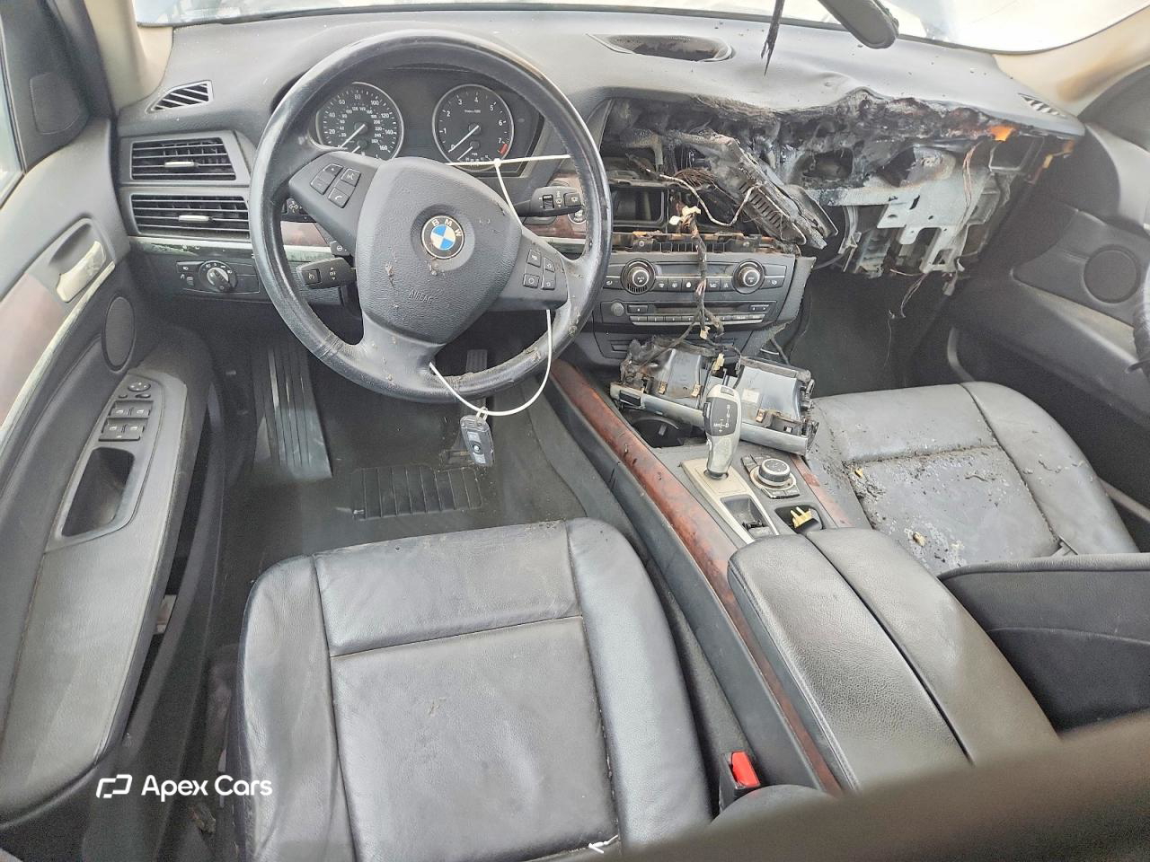 BMW X5 2011