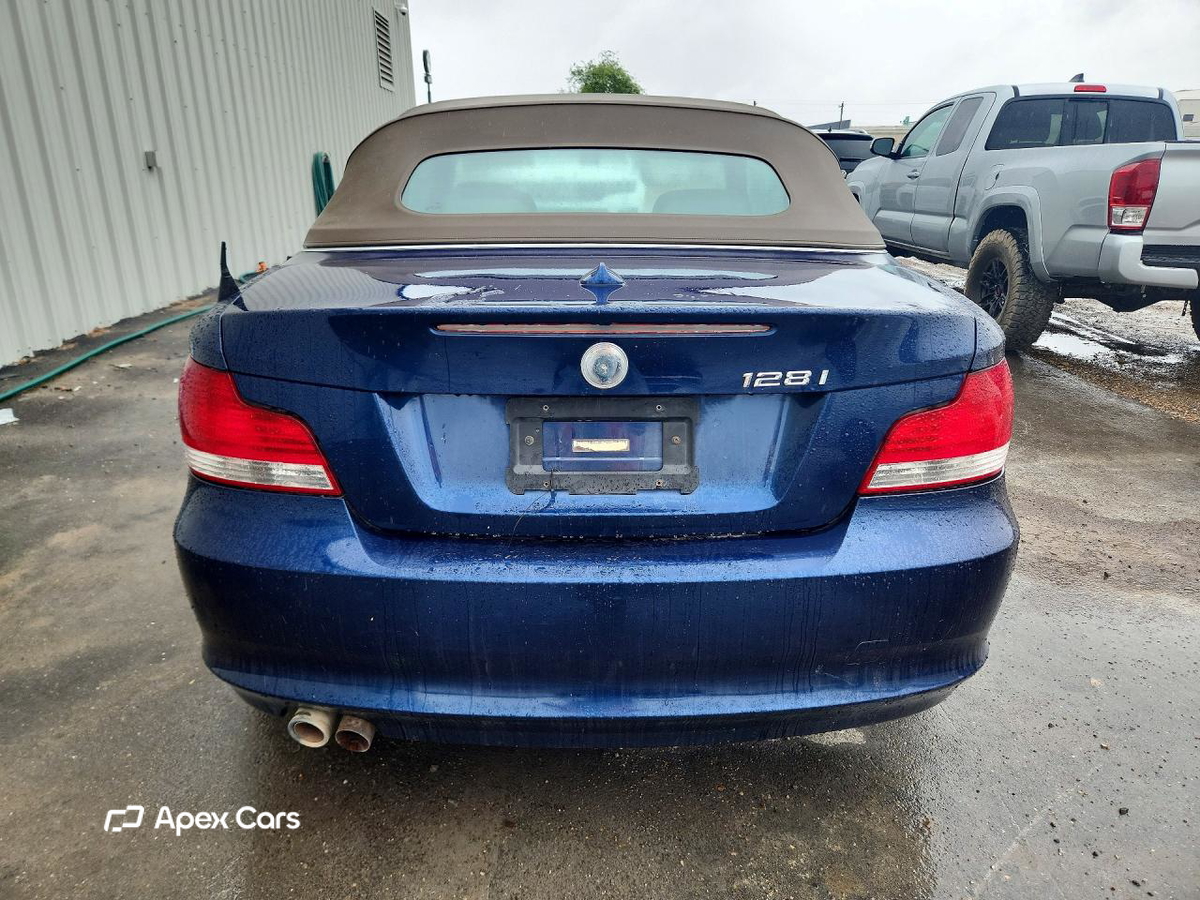 BMW Series 1 2011