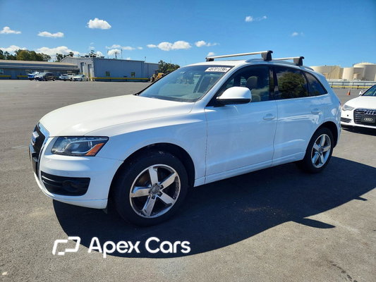 Audi Q5 2010 - Image 1 of 12
