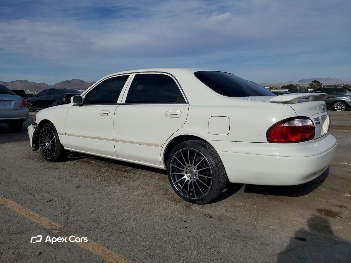 Mazda 626 2001