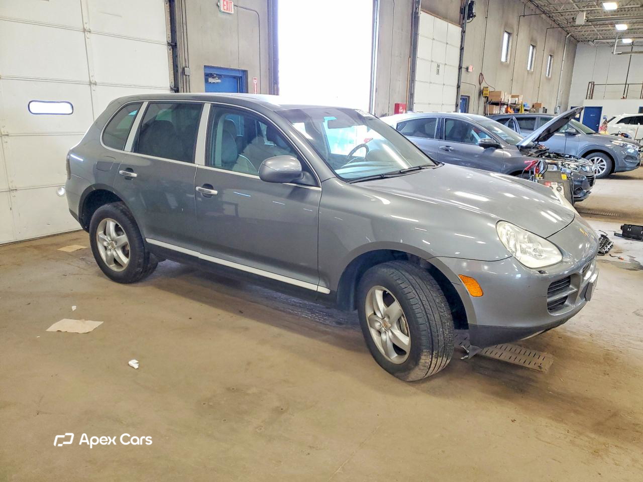 Porsche Cayenne 2004