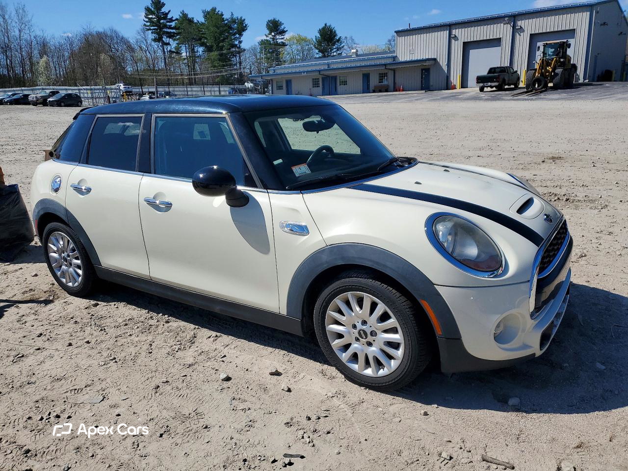 MINI Cooper 2015