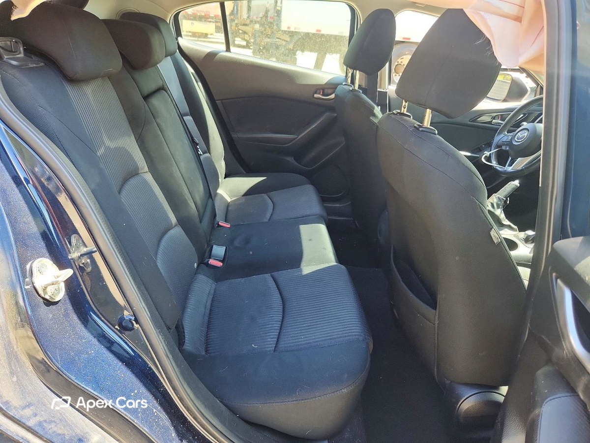 Mazda 3 2016