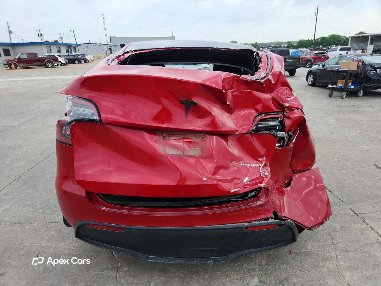 Tesla Model Y 2023