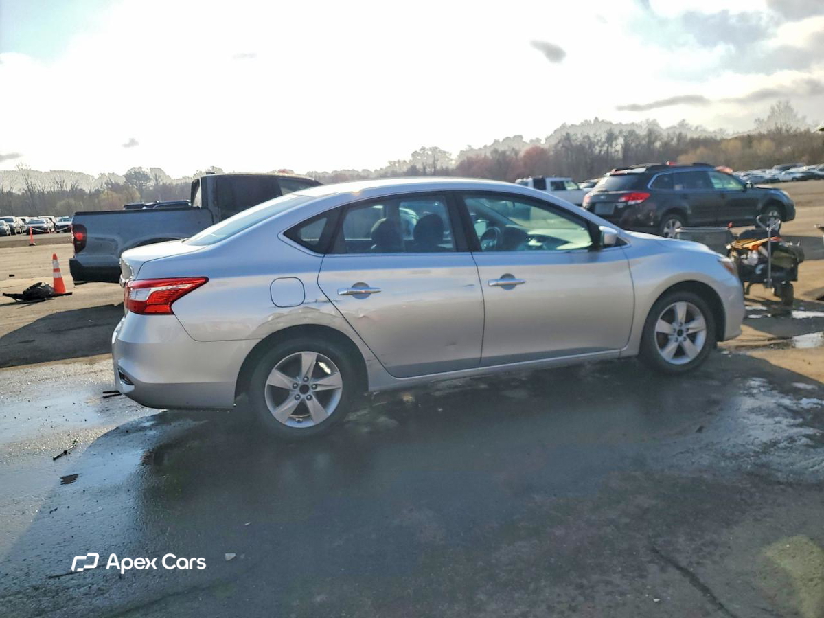 Nissan Sentra 2018