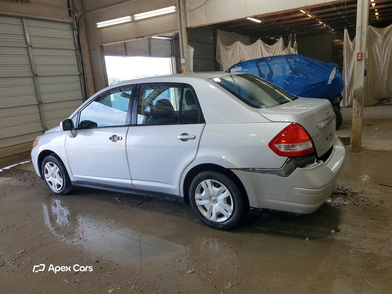 Nissan Versa 2011