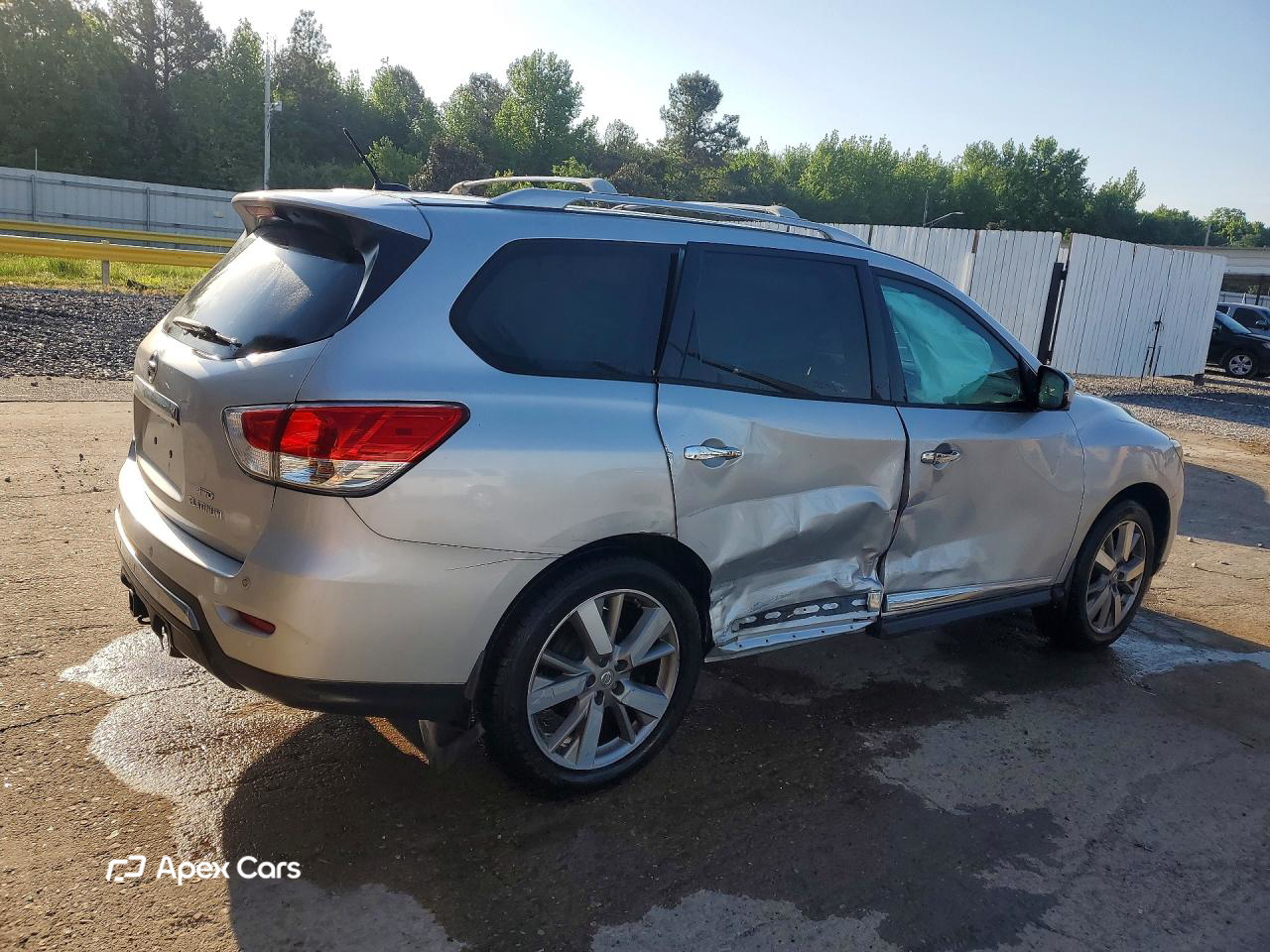 Nissan Pathfinder 2015