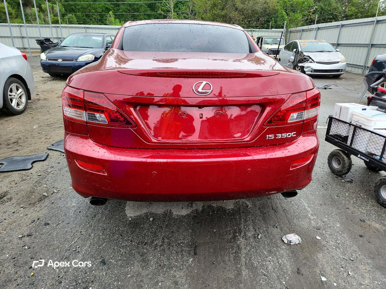 Lexus IS 2012