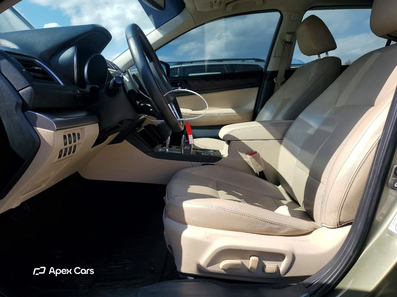 Subaru Outback 2016