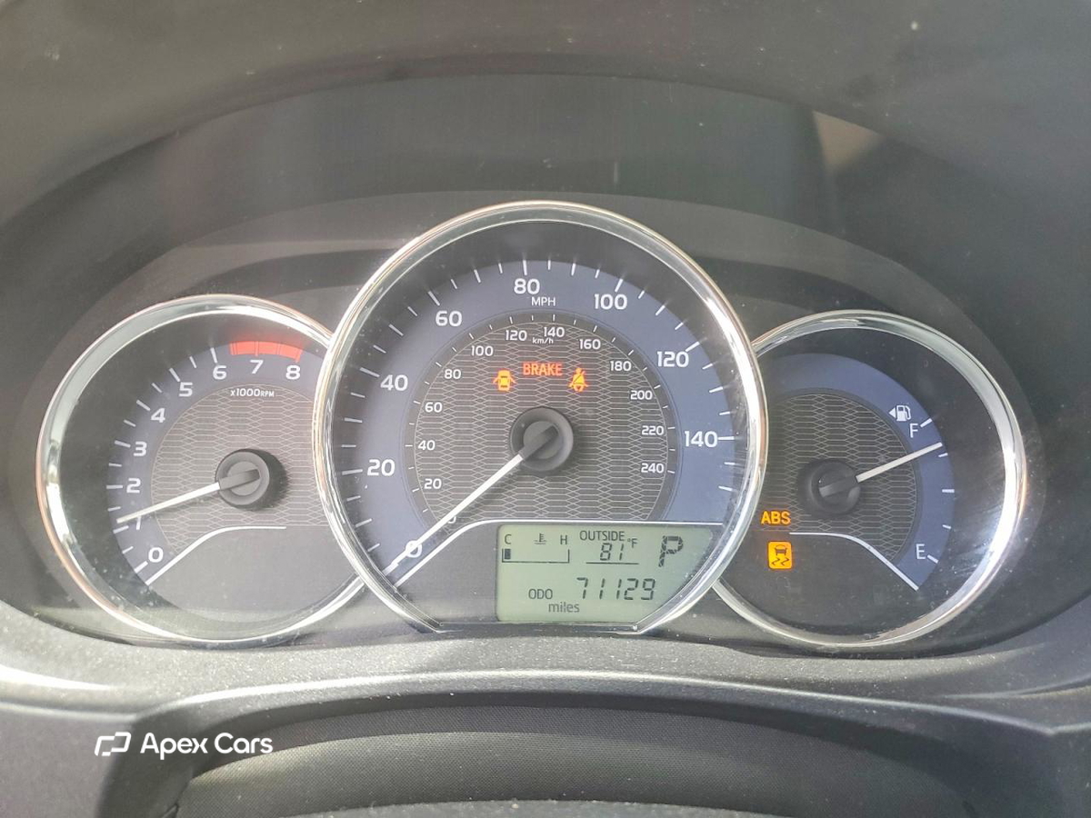 Toyota Corolla 2015