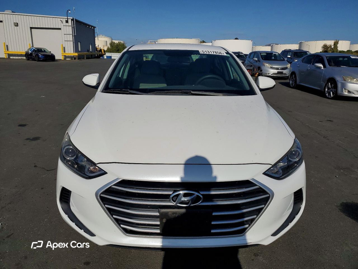 Hyundai Elantra 2017