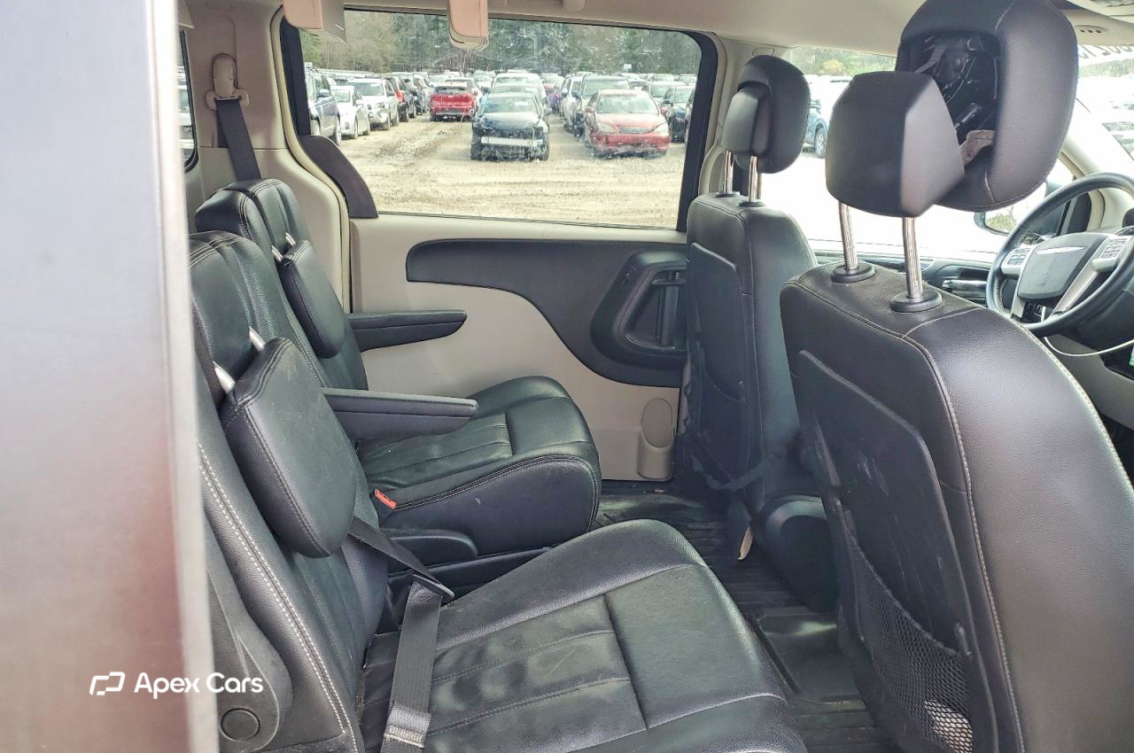 Chrysler Voyager 2014