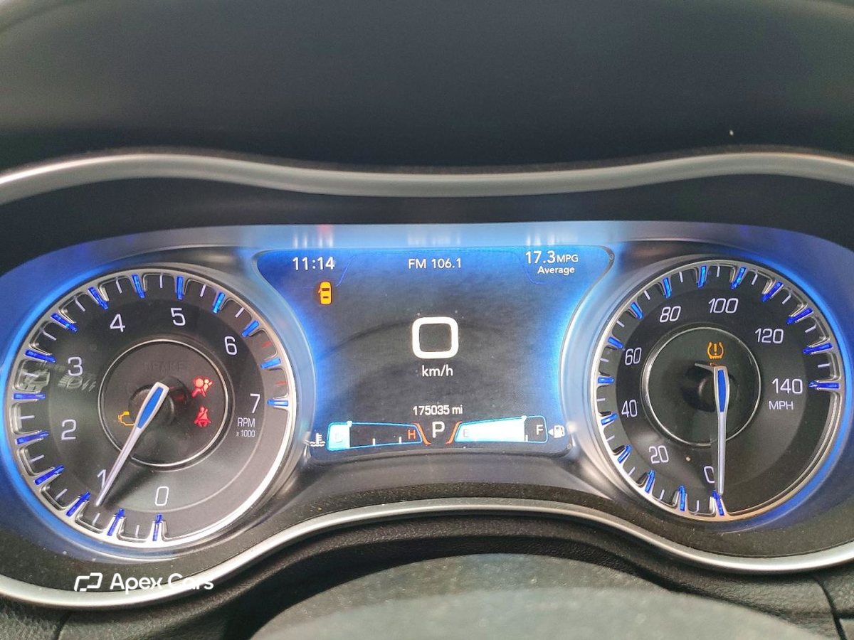 Chrysler 300 2016