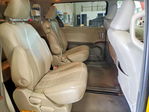 Toyota Sienna 2011