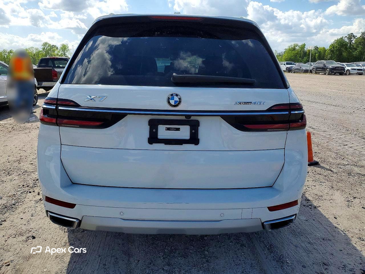 BMW X7 2025