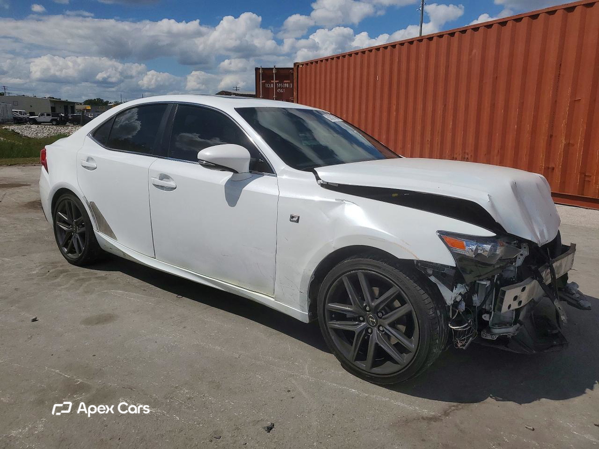 Lexus IS 2014
