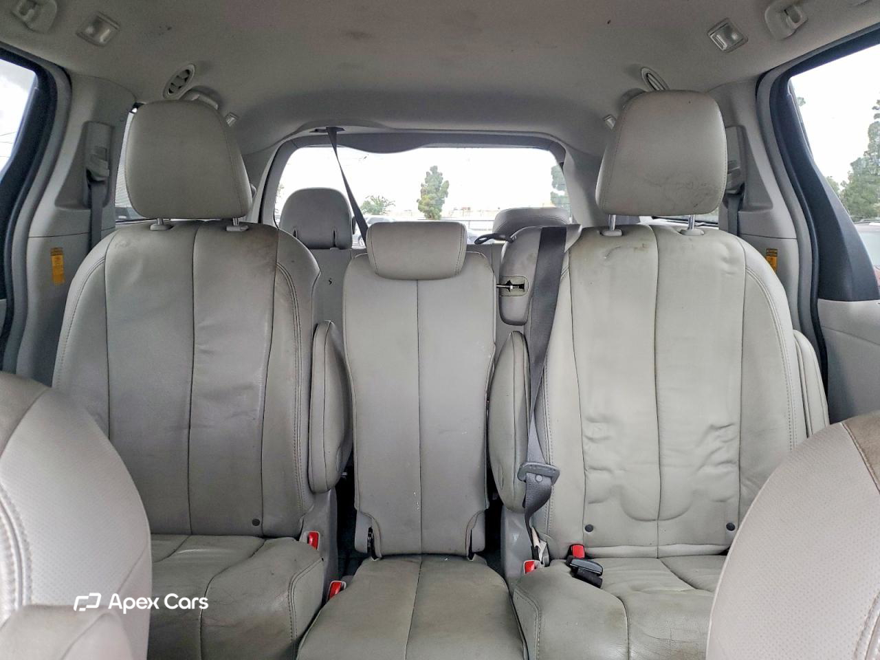 Toyota Sienna 2014