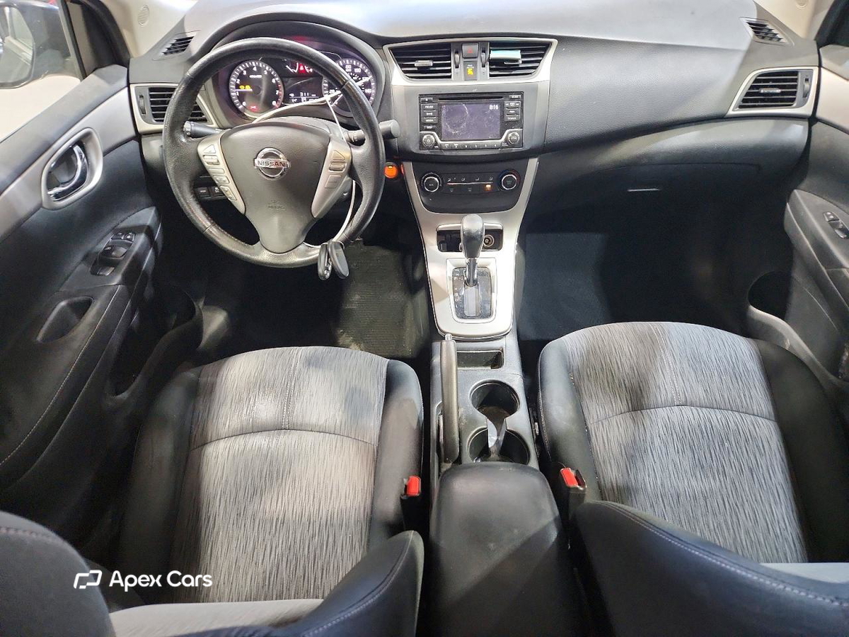 Nissan Sentra 2015