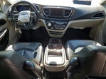 Chrysler Pacifica 2020