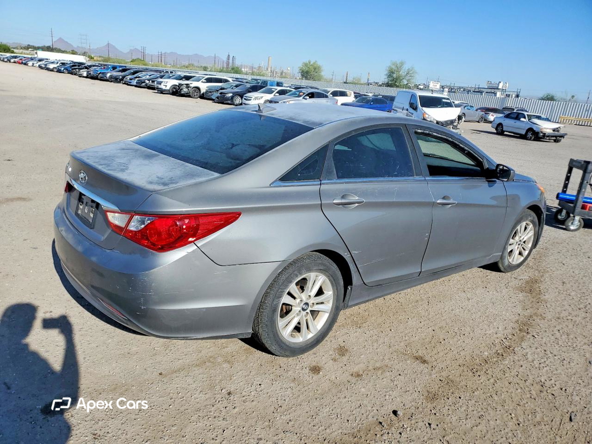 Hyundai Sonata 2013