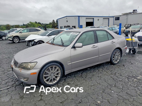 Lexus IS 2004 - Image 1 of 12