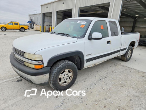 Chevrolet Silverado 2002 - Image 1 of 5