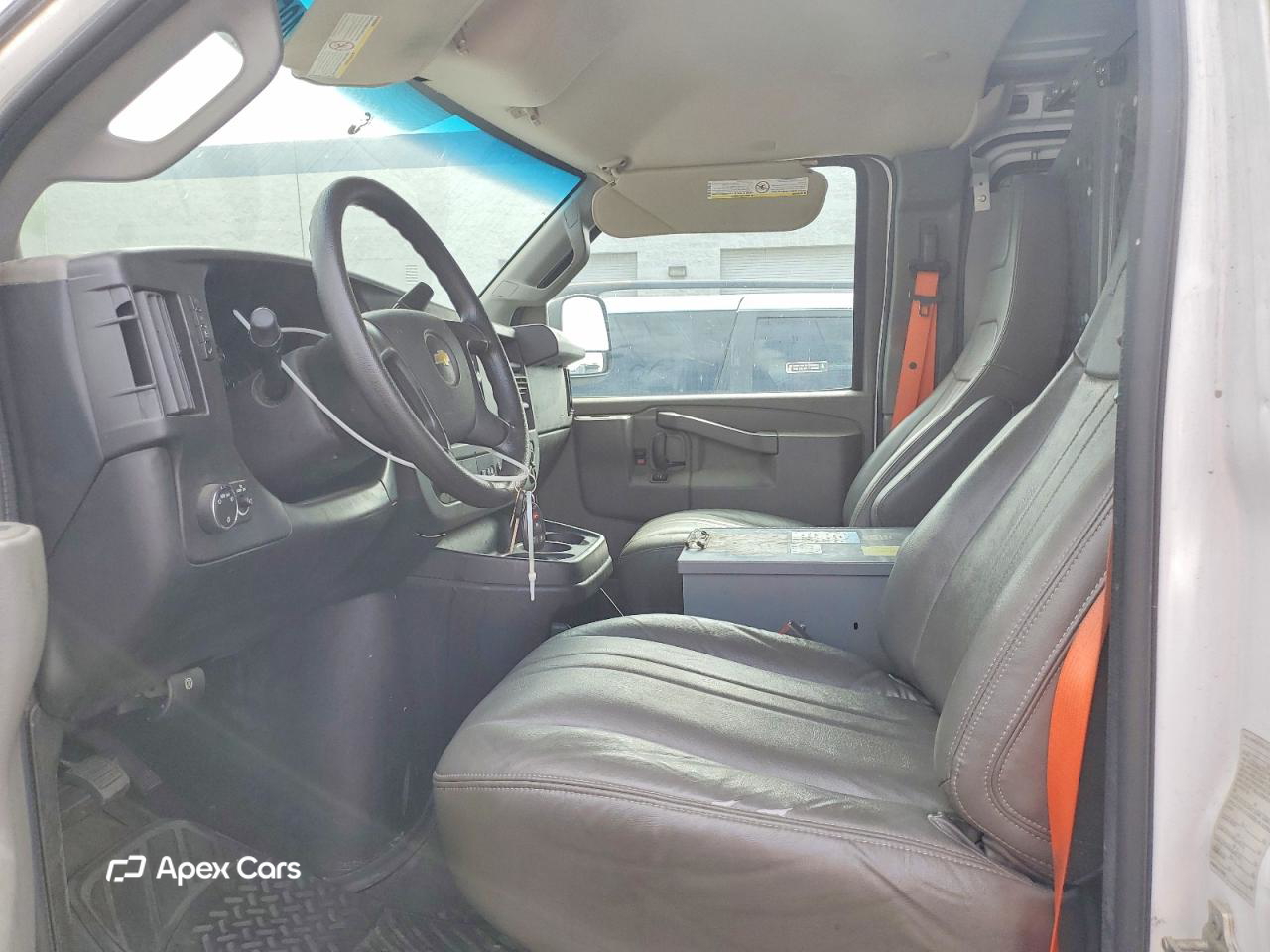 Chevrolet Express 2016