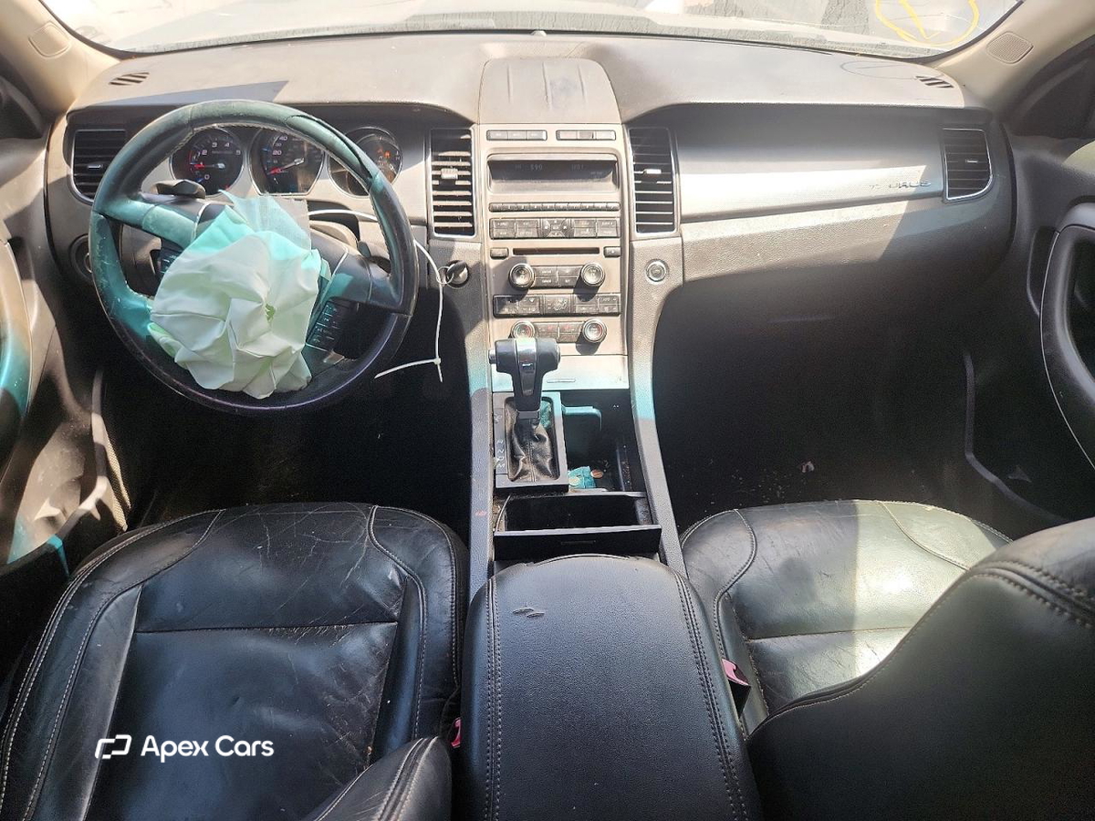 Ford Taurus 2010
