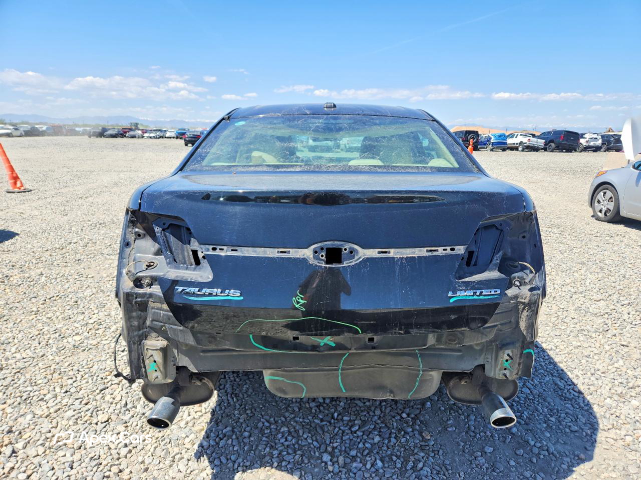 Ford Taurus 2014