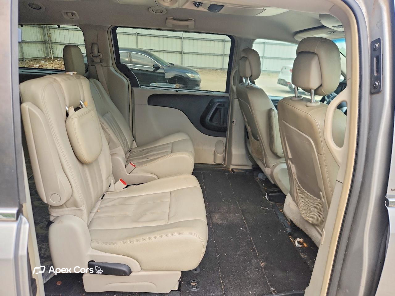 Chrysler Voyager 2016
