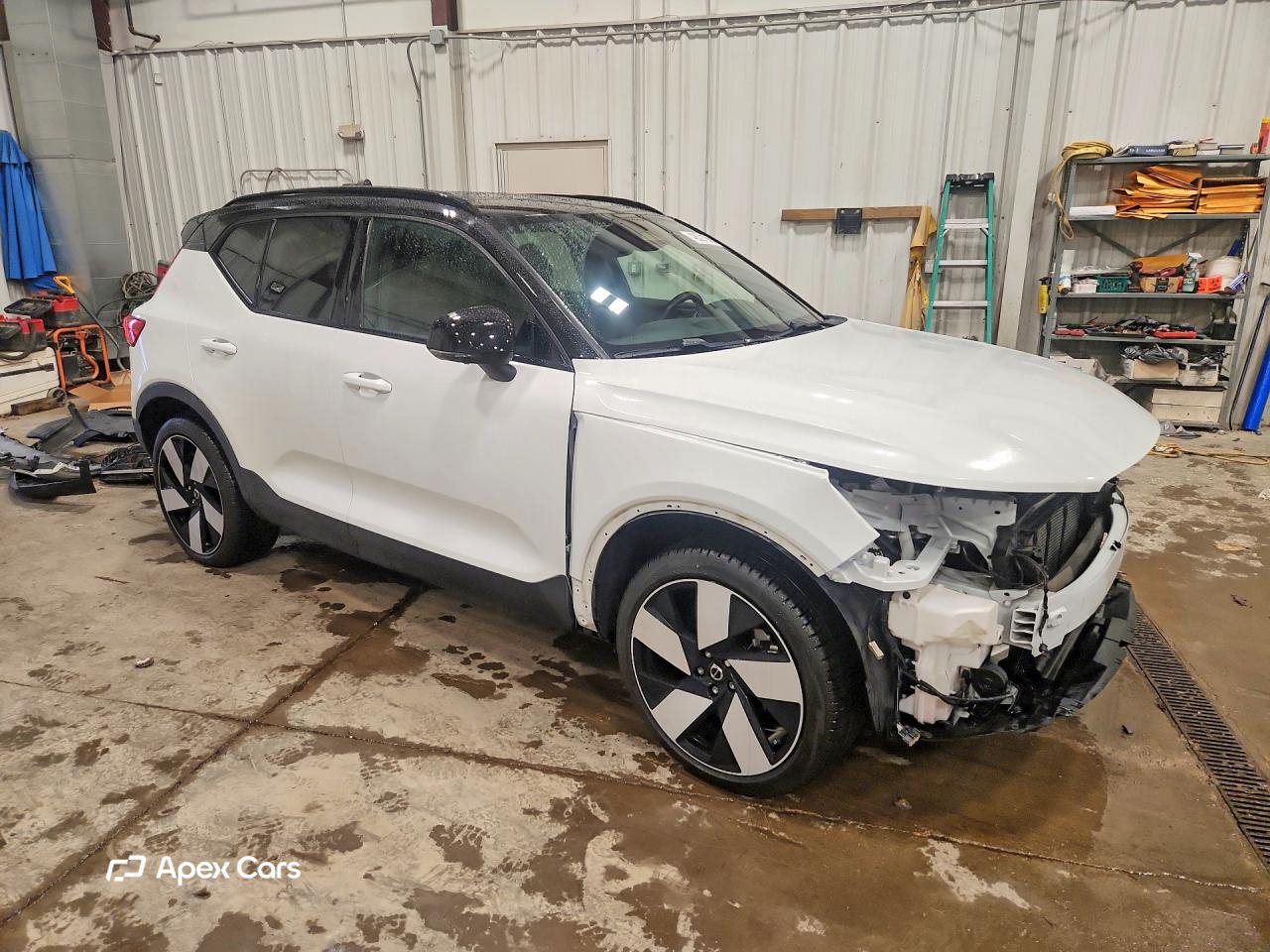 Volvo XC40 2023