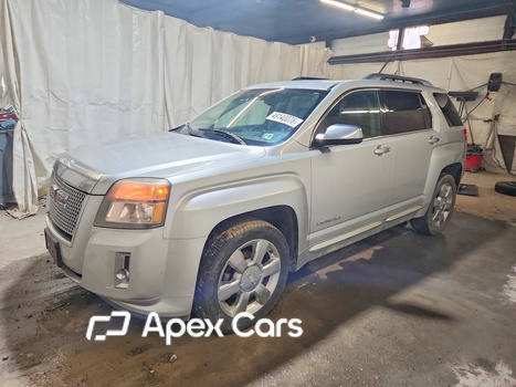 GMC Terrain 2015 - Image 1 of 13
