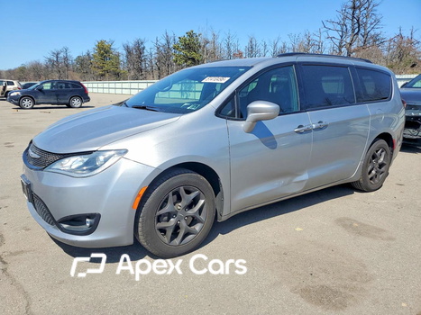 Chrysler Pacifica 2019 - Zdjęcie 1 z 13
