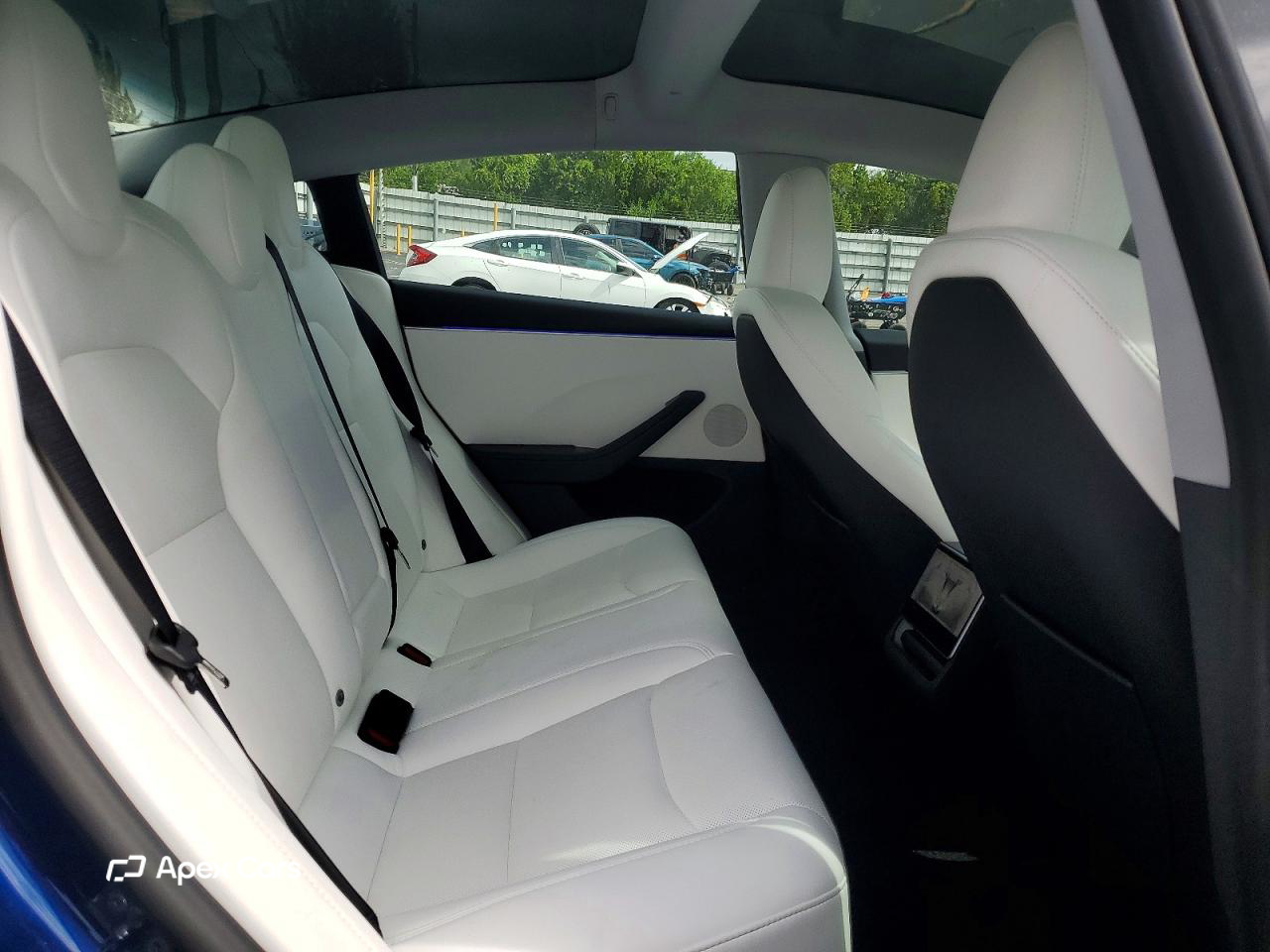 Tesla Model 3 2025