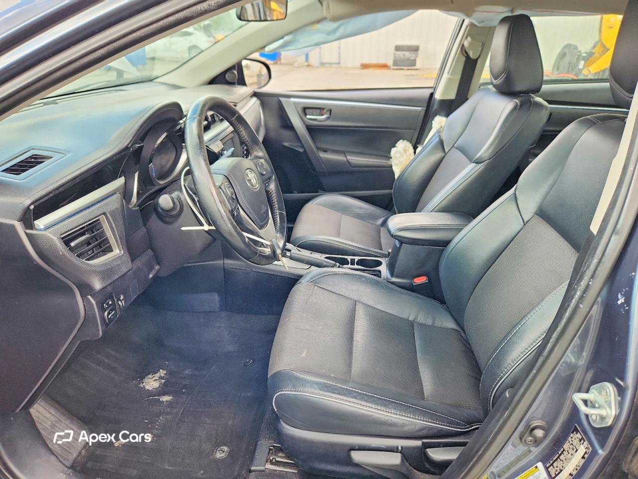 Toyota Corolla 2015