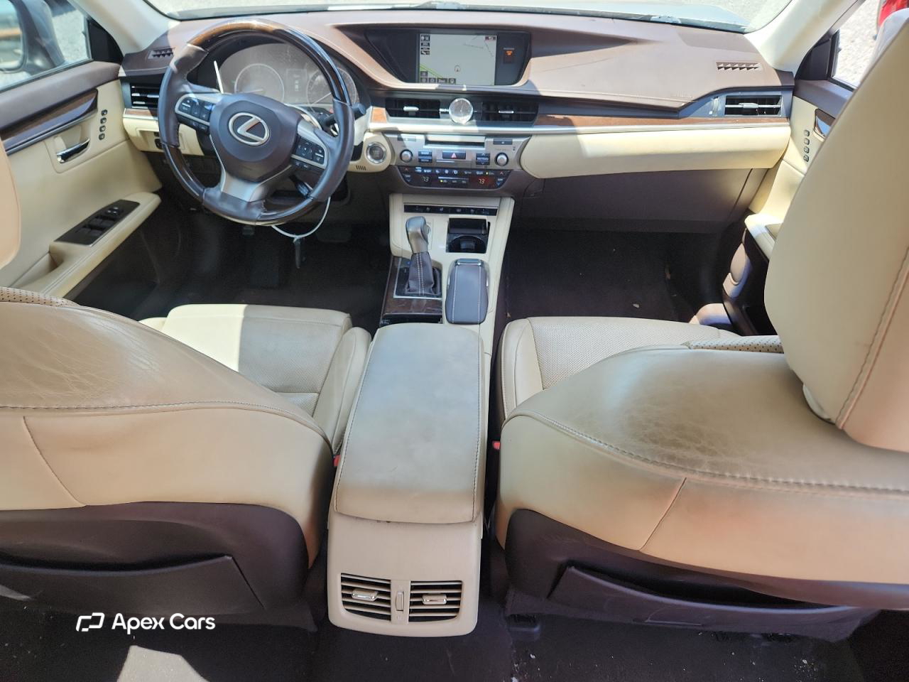 Lexus ES 2017