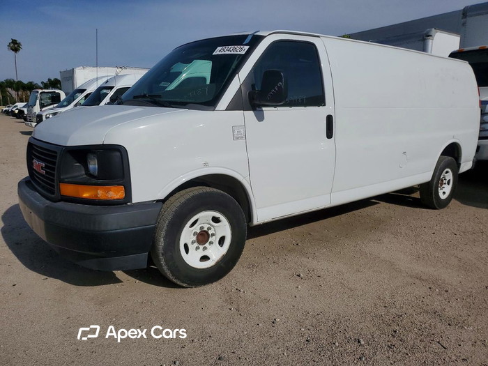 2017 GMC Savana - Image 1 of 5