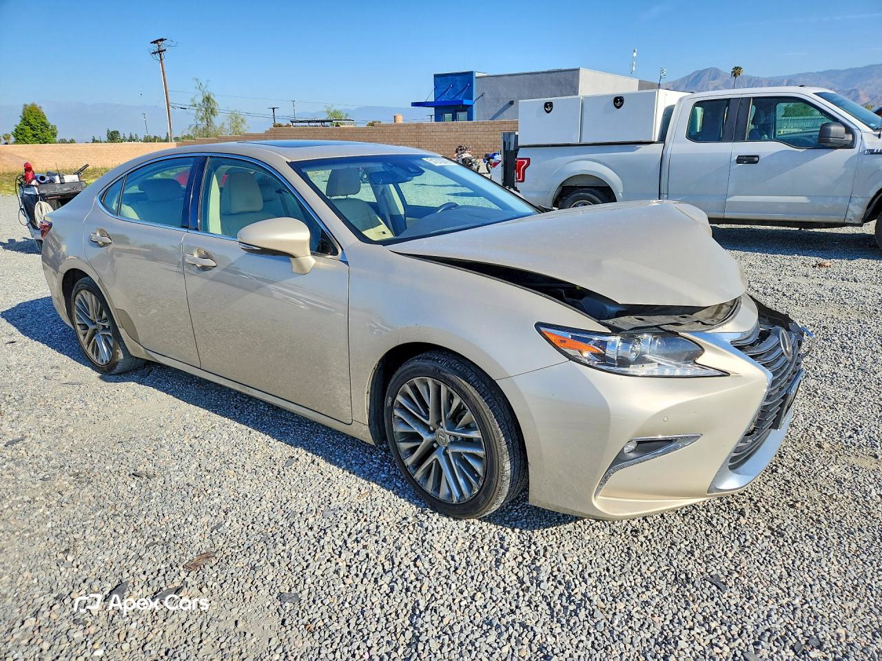 Lexus ES 2016
