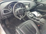 Chrysler 200 2015